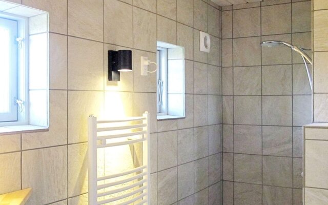 6 Person Holiday Home in Dannemare