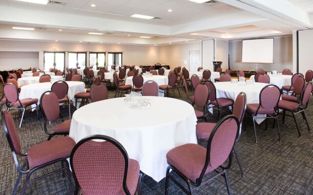 Ramada by Wyndham Duncan Cowichan Valley