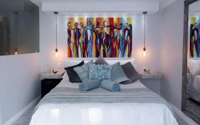Luxury Upmarket Guesthouse 20 on 4th