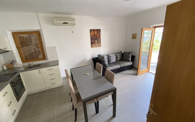 1 Bedroom Apartment With Stunning Views