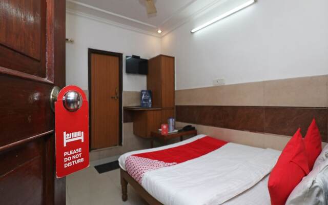 OYO 22396 Hotel Ashoka International