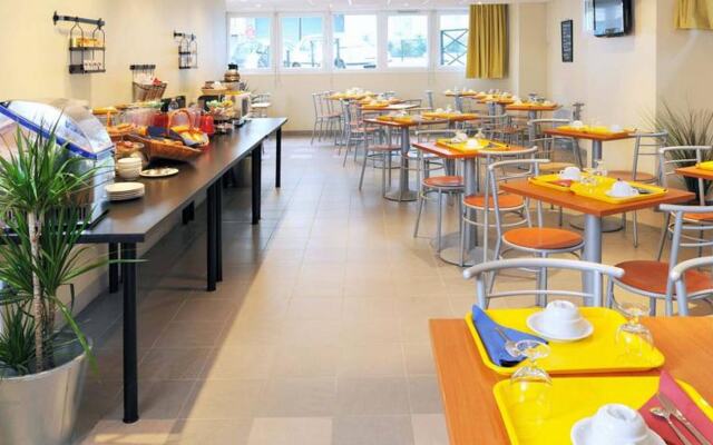 Séjours & Affaires Paris Nanterre