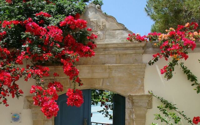 Villa Kynthia