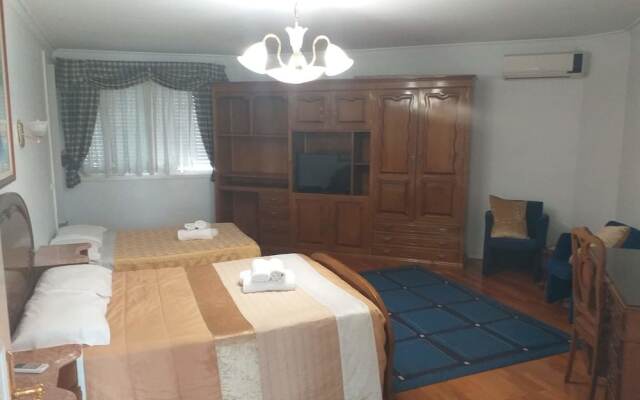 Enjoy Guest House and Apartments