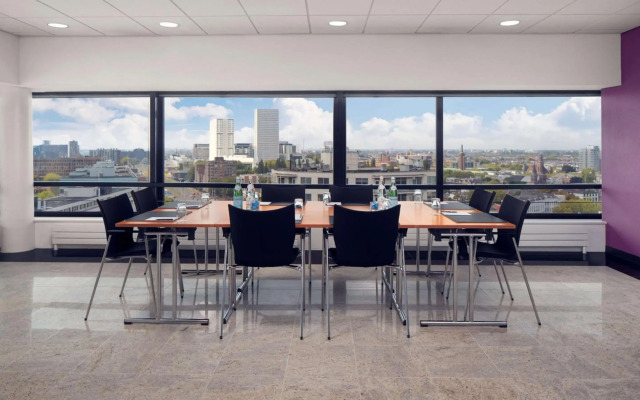 DoubleTree by Hilton Rotterdam Centre Hotel
