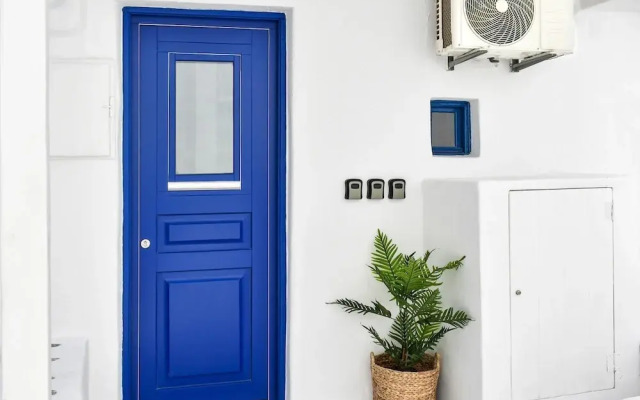 Whitelist Studio 1 in Mykonos Town
