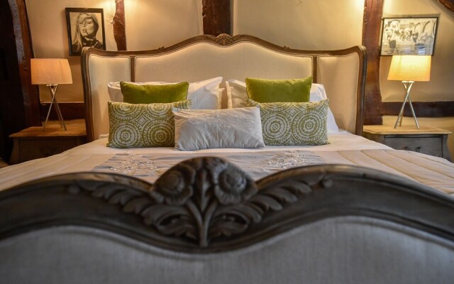 The Kingsbury at No7 & No8