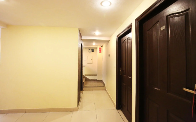 OYO 2120 Hotel Silver Haze