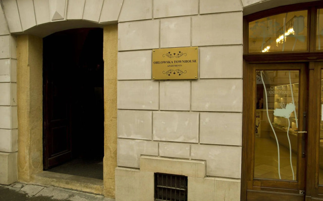 Orlowska Townhouse