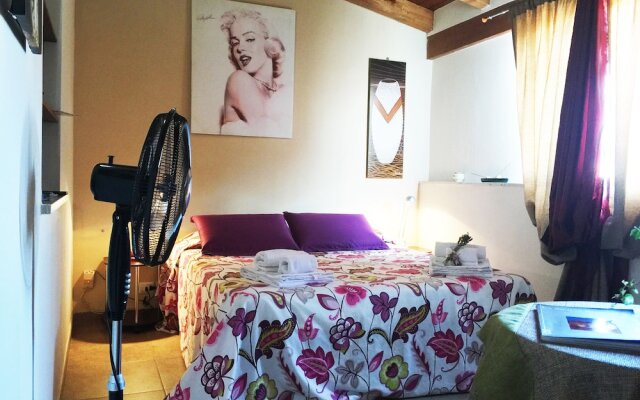 Casa Vacanze La Scalidda