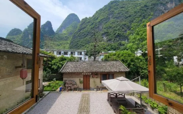 Lezhi Inn