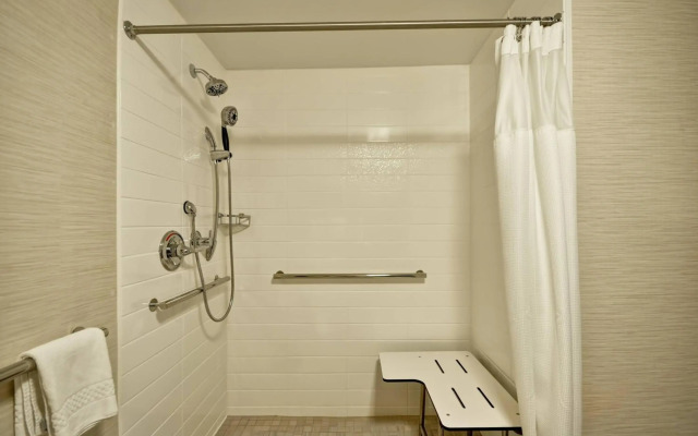 Fairfield Inn & Suites by Marriott Atlanta Vinings/Galleria