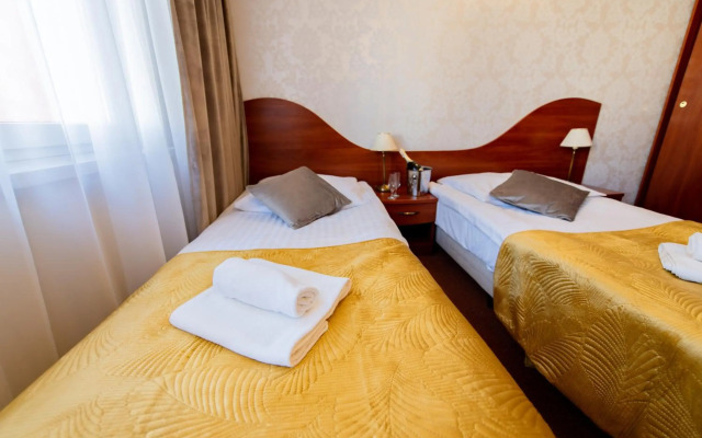 Grand Felix Hotel