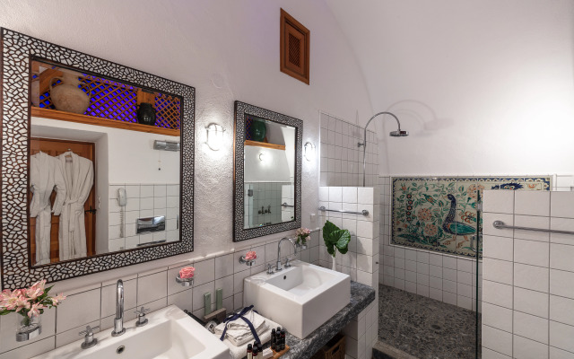 Melenos Art Boutique Hotel