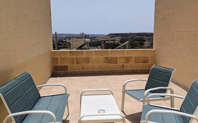 Sea Holly Gozo