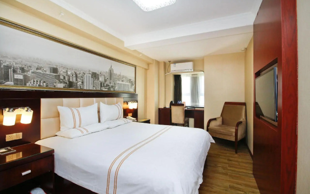 Xinxian Hotel