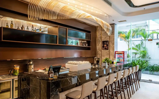 Muong Thanh Luxury Saigon Hotel