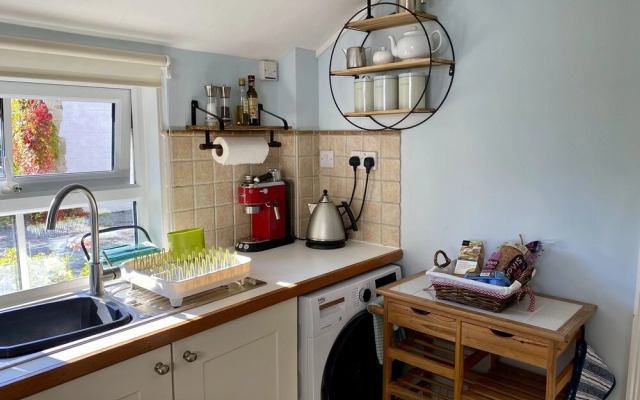 Tresowes Green Cottage