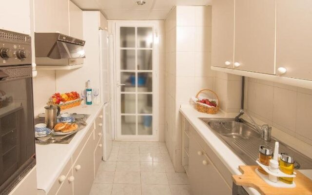 Apartamentos Puerto Marina Beach