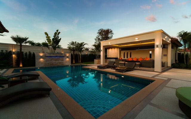 Luxury Pool Villa 134