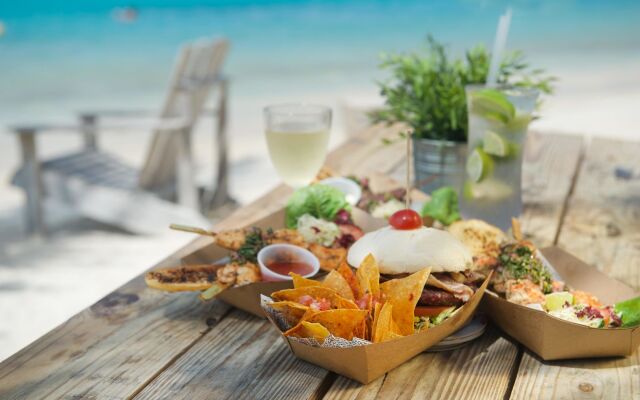 LionsDive Beach Resort
