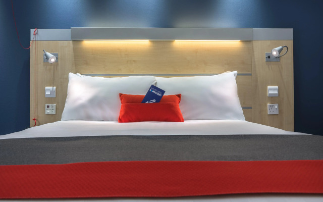 Holiday Inn Express Kettering by IHG