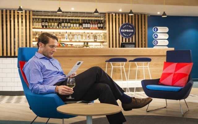 Holiday Inn Express Bordeaux - Lormont by IHG