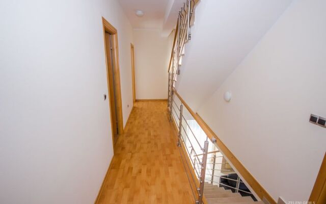 Villa Big View