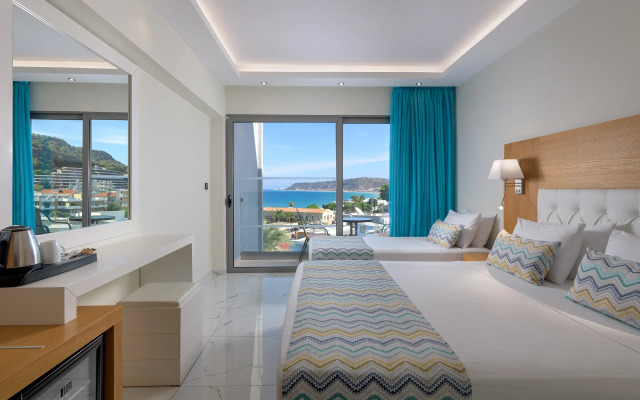 Oceanis Park Hotel