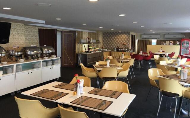 I Residence Hotel Silom