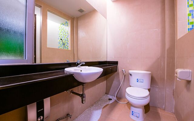 Oyo 502 Bangsean Hotel