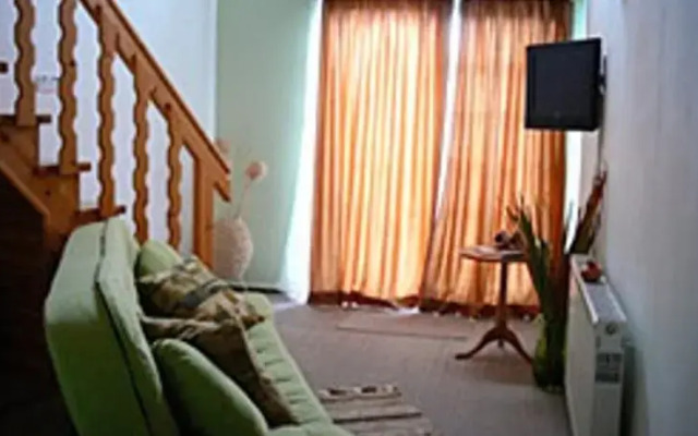 The Marjay Inn