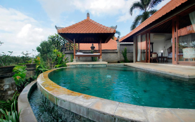 Santi Mandala Villa & Spa