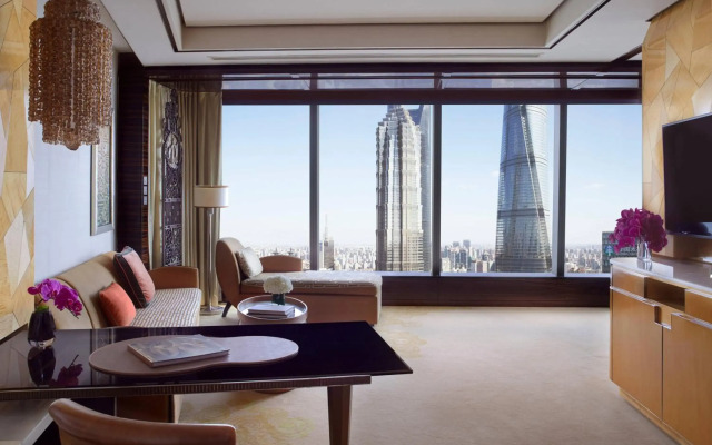 The Ritz-Carlton Shanghai, Pudong