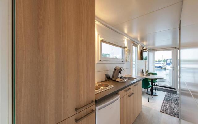 Tiny floating house, Mallorca
