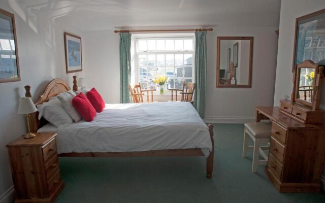 Swordfish Inn