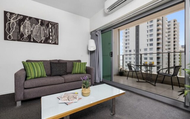 ZEN CITY & SEA - Executive 1BR Suite