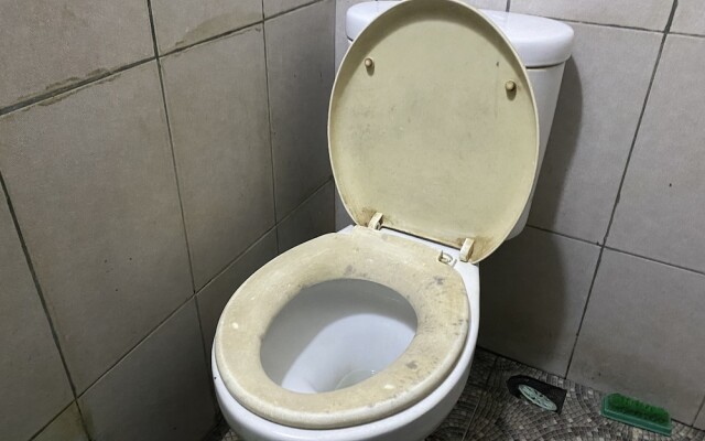 OYO Life 93407 Kos Sweta