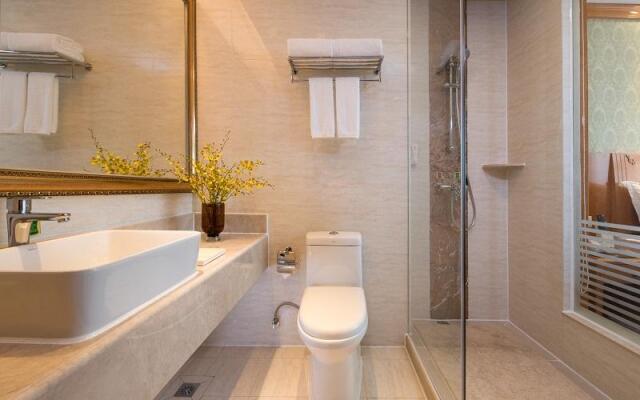 Vienna Hotel Shenzhen Guanlan Renmin Road Heping Branch