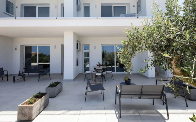 Dara Holiday Apartment