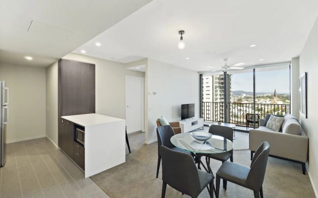 Spire Residences by CLLIX