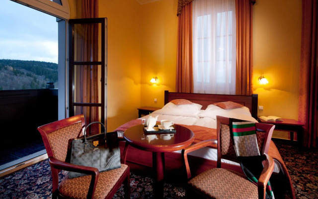 Chateau Monty Spa Resort