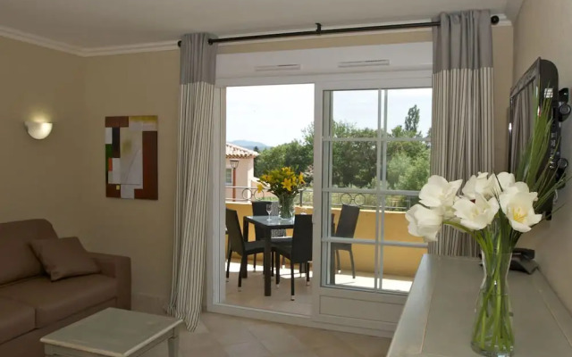 Comfortable studio with dishwasher in the middle of Provence