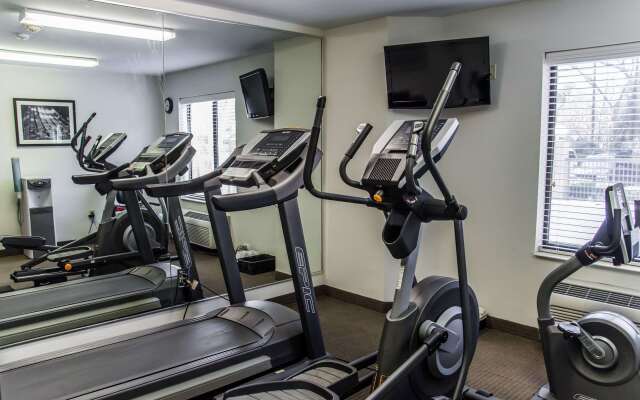 Sleep Inn Airport - Billy Graham Parkway
