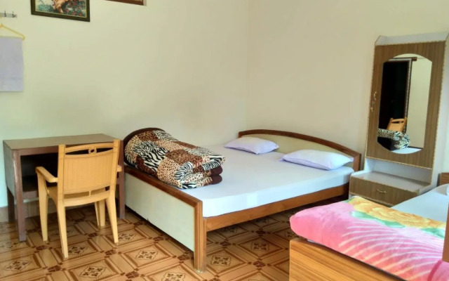 StayApart - Maa Anadmayee Guest House