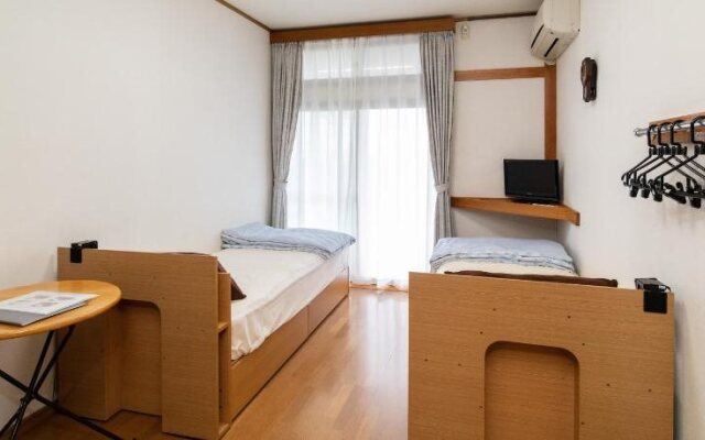 Youth Guest House Atoma