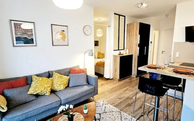 Lovely 1 bedroom flat with terrace