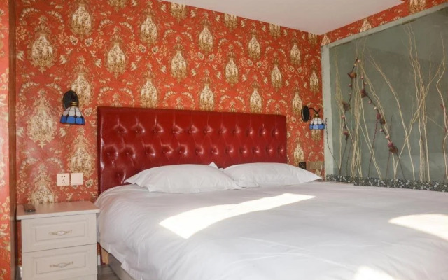 Qingdao Xiehou International Youth Hotel