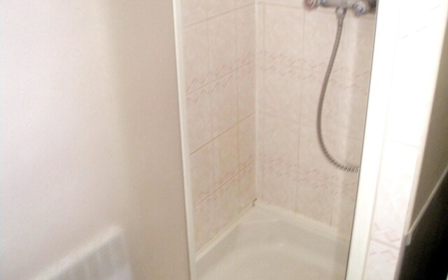 Apartment With one Bedroom in Albi, With Wifi