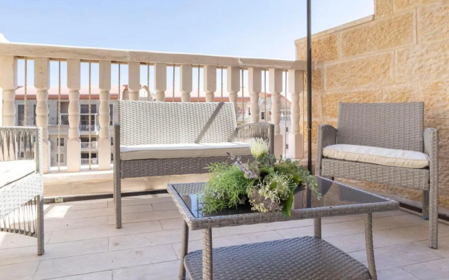 Stylish 1 Bedrooms Parking At City Gate